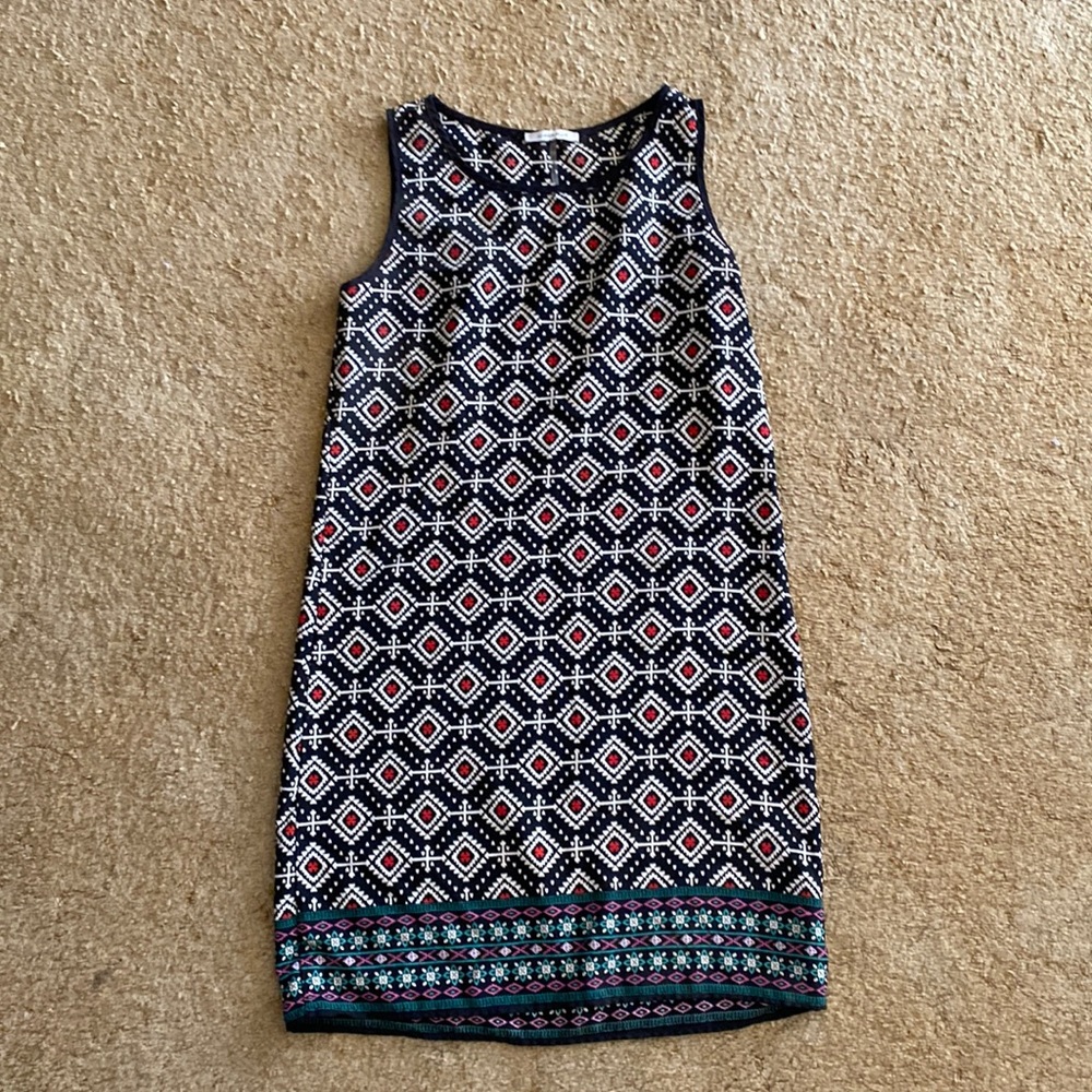 Pattern sleeveless dress. Size small. Brand unknown